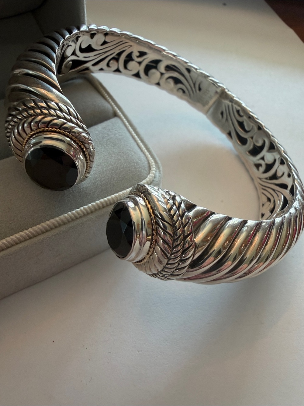 Vintage 18K 925 Sterling Silver ID M Cuff Bracelet Black Stones hinged